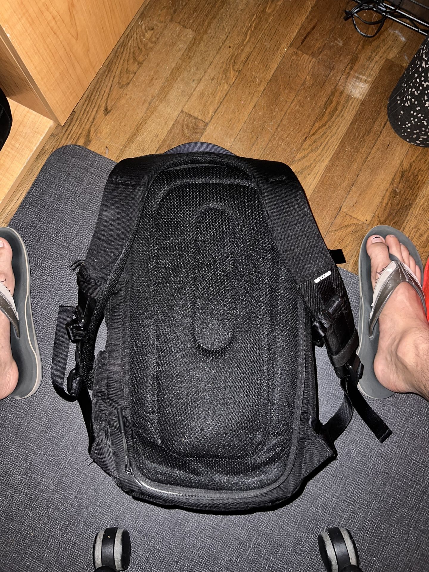 Incase DSLR Pro Pack Black One Size camera bag