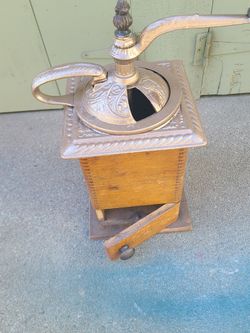 Vintage Farmhouse Coffee Grinder