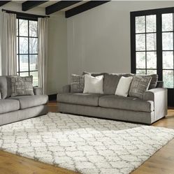 Soletren Ash Living Room Set (Sofa Loveseat 