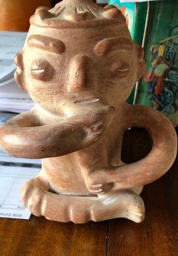 Play marvel of a person playing a flute