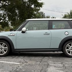 2011 Mini Cooper