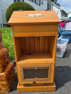 Vegetable cabinet