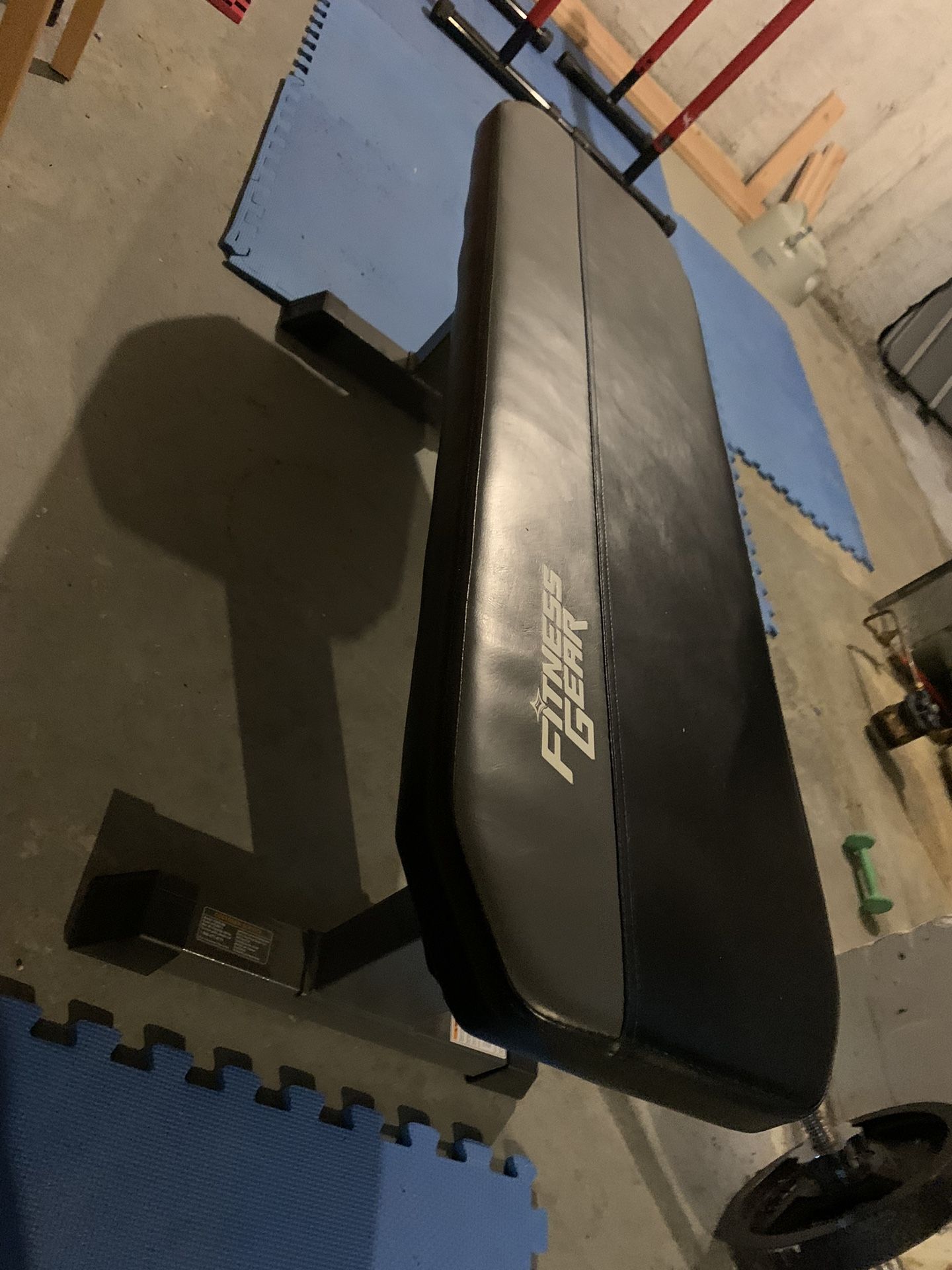 Flat Weight Bench
