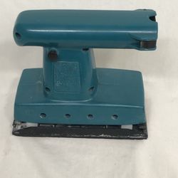 Makita 7.2v Cordless Sander 9035D