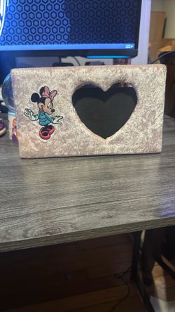 Disney picture holder
