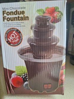 Mini Chocolate Fountain