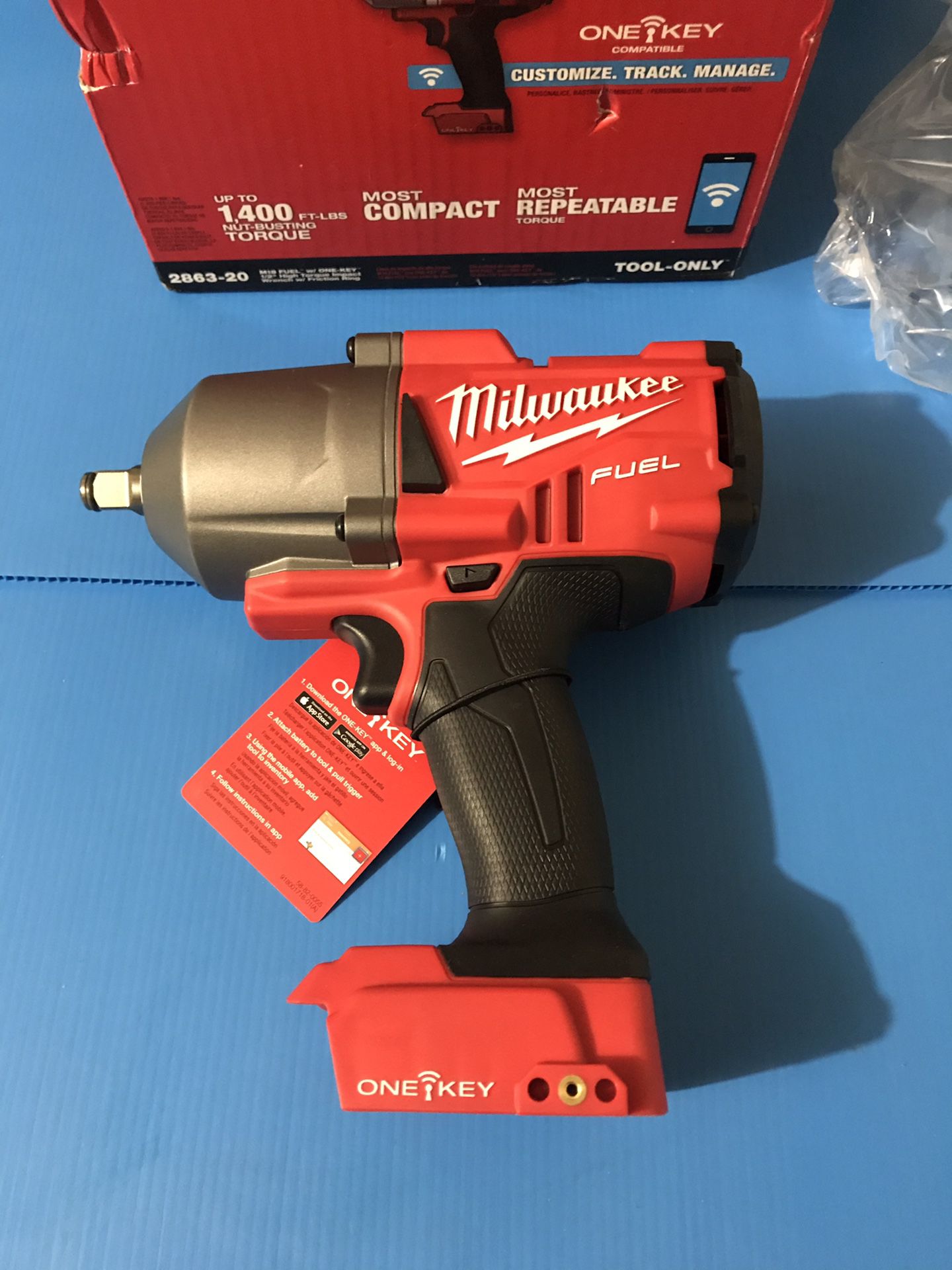 Milwaukee M18 FUEL ONE-KEY 18-Volt Lithium-Ion Brushless Cordless 1/2 in. Impact Wrench w/Friction Ring 2863-20 (Tool-Only / No Box )