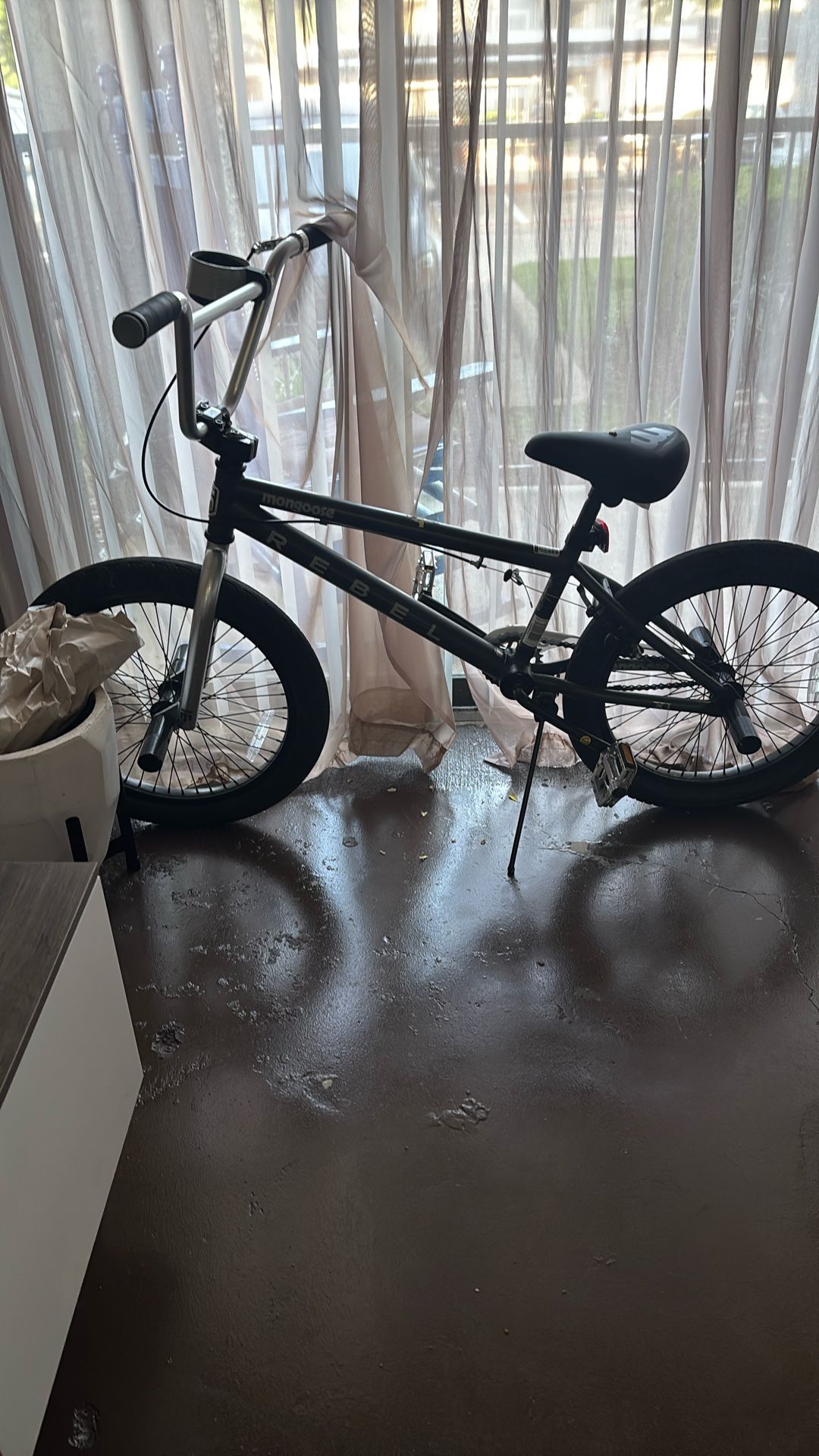 Mongoose Rebel