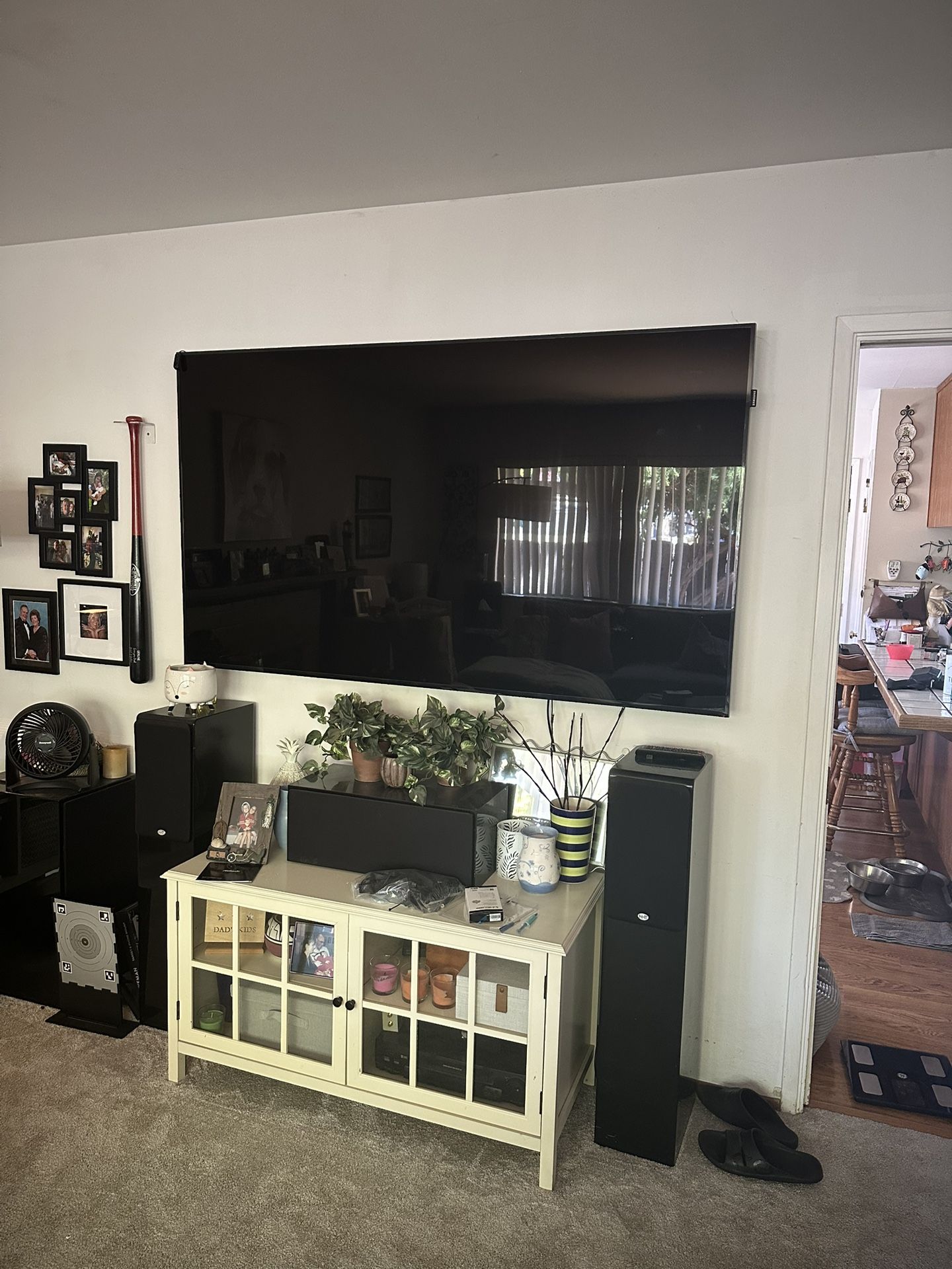 Samsung 75 inch 4K TV for sale