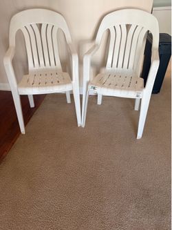 Outdoor Plastic Patio Chairs (2)