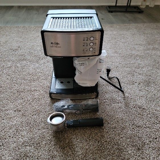 Esspreso and Cappuccino Machine - Perfect for Homemade Espresso & Cappuccinos!