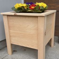 Cedar Planter Box