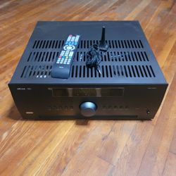 ARCAM avr390 av resiver