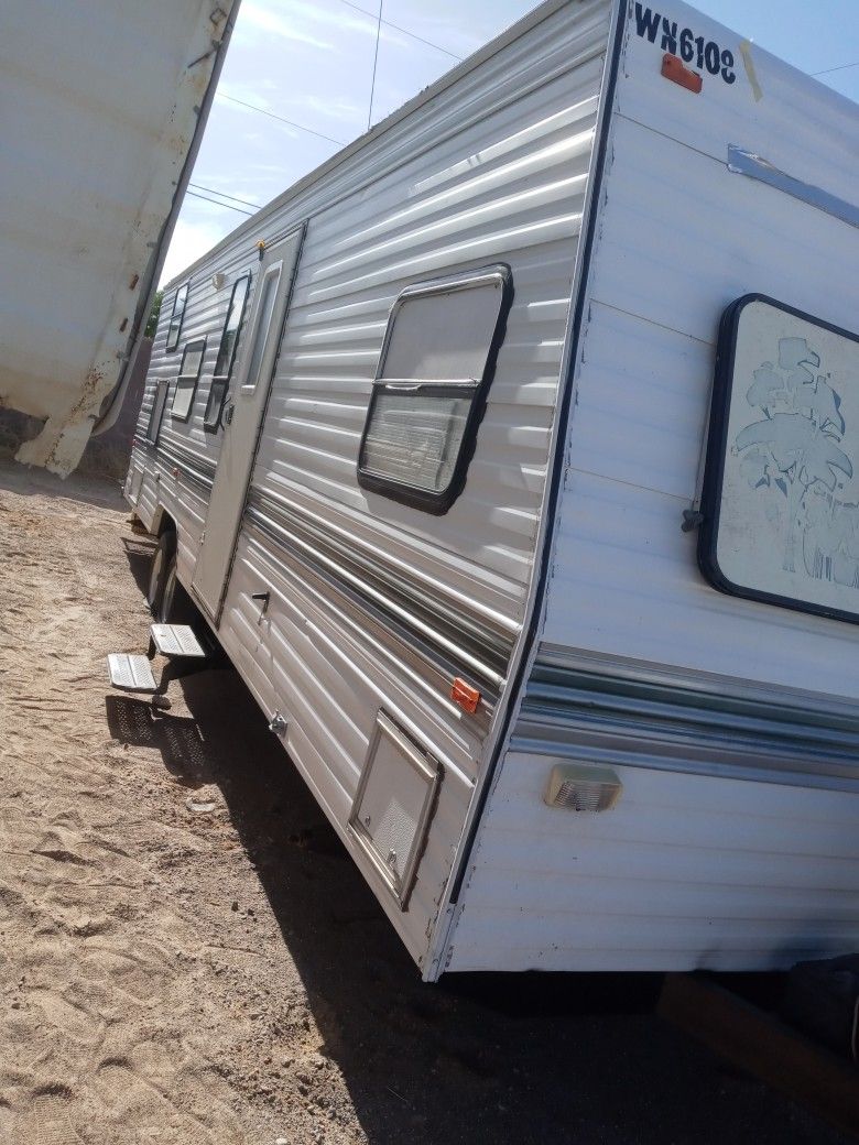 1996 Wilderness Travel Trailer 29ft