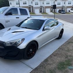 Hyundai Génesis Coupe 2.0T