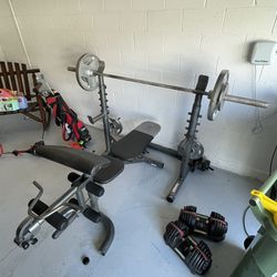 Weight Bench 