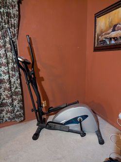 Elliptical exercise machine