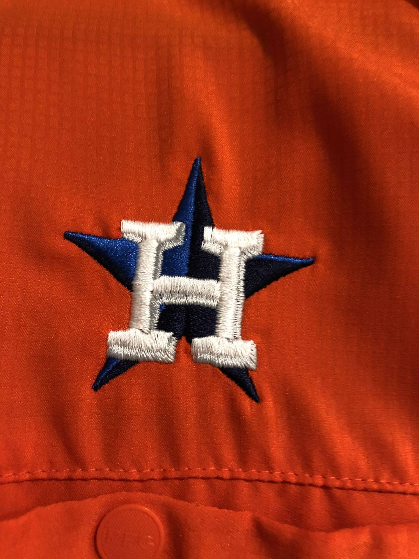 Columbia Sportswear Men's Houston Astros PFG Button Down Shirt