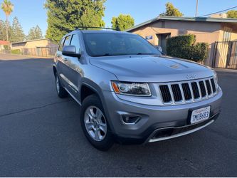 Jeep Grand Cherokee silver SUV
