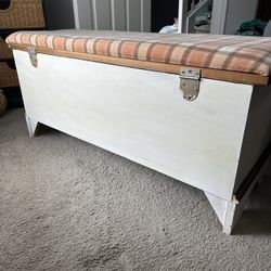 Lane Wooden Chest