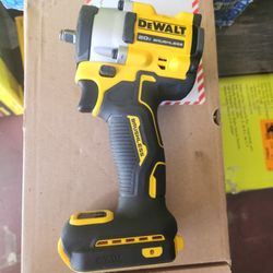 Dewalt  Impact Wrench 3/8