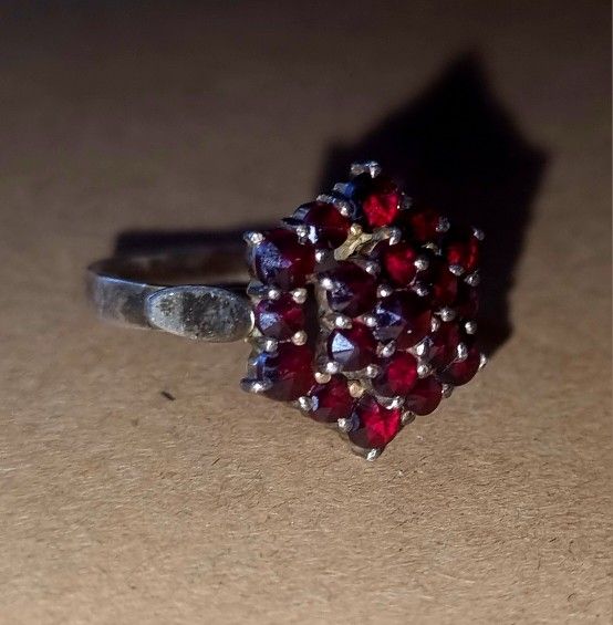 Antique Bohemian Garnet 900 Silver Ring Size 8