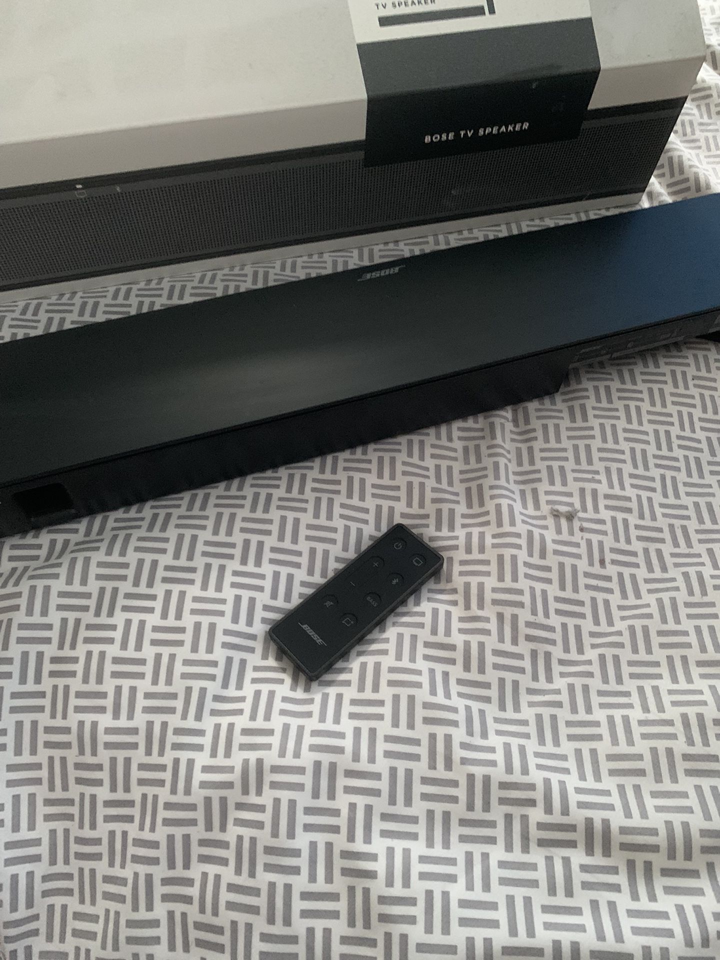 Bose TV Speaker - Black