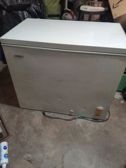 Haier 7.0 cu. ft. Chest Freezer - Works