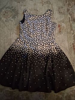 Woman's dresses