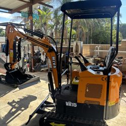 2025 Mini Excavators 