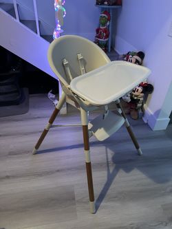 Skip Hop Baby High Chair 4-in-1 Convertible High Chair