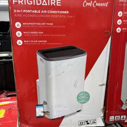 Frigidaire 3-in-1 Connected Portable Room Air Conditioner 14,000 BTU (ASHRAE) / 10,000 BTU (DOE)
