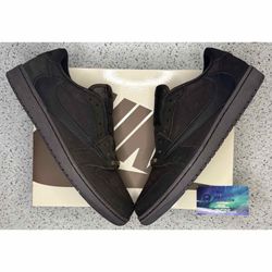 Jordan 1 Low Travis Scott Velvet 10.5 Men