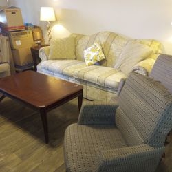 Living Room Couch, Lamps & Furniture