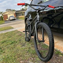 SE Blocks Flyer 26in