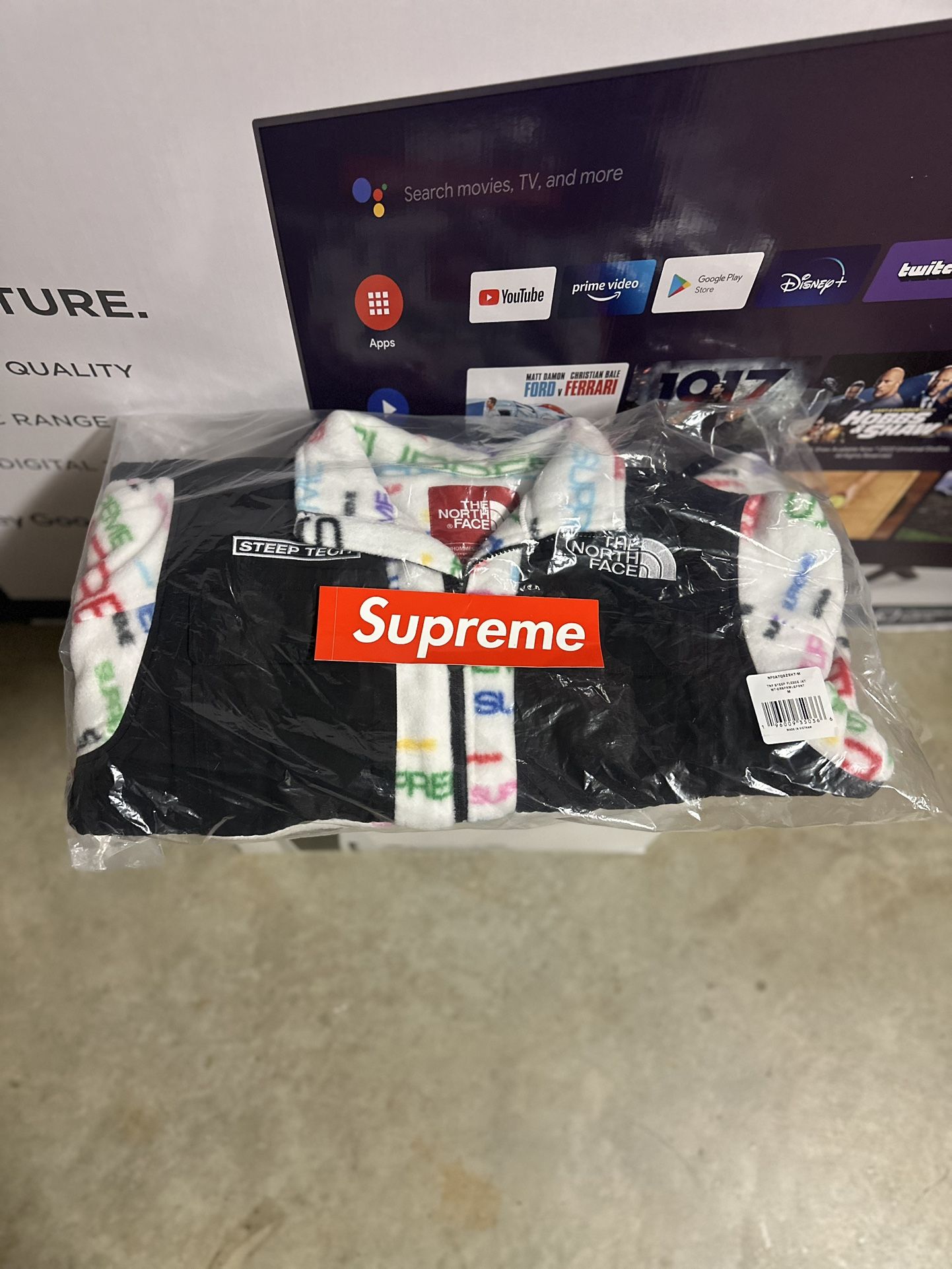 Supreme The North Face Fleece Jacket