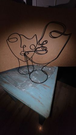 Wire Abstract Faces