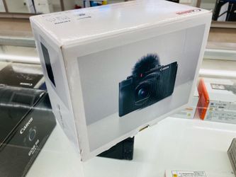 Canon Power shot V1