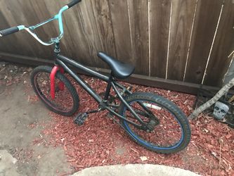 Bike used good frame tires are good