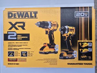 Dewalt 20V XR Hammer Drill Impact Driver 2x Battery and Charger