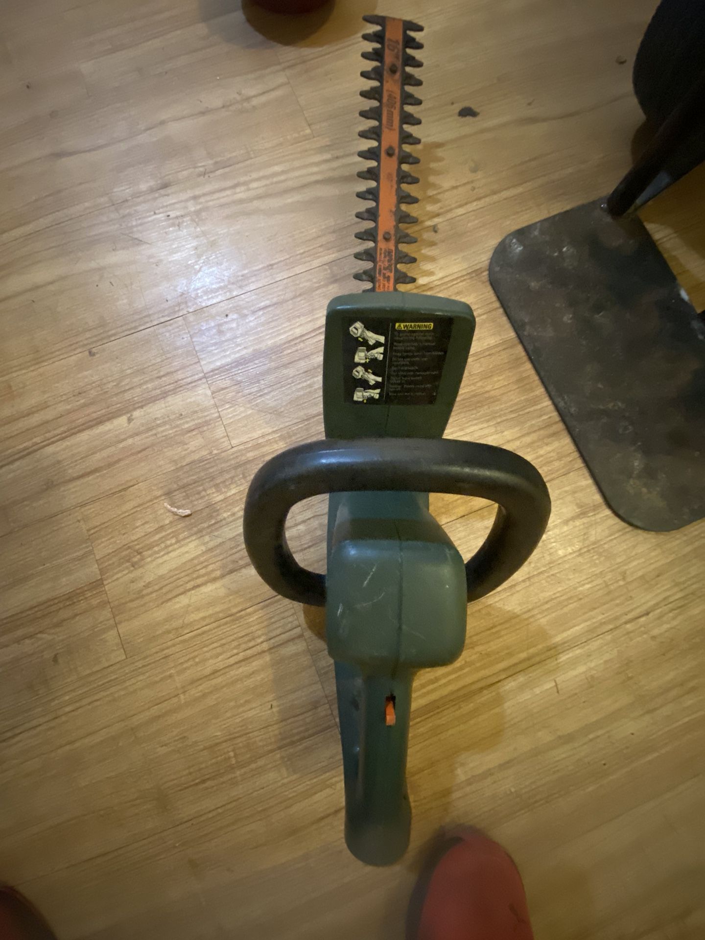 Black & Decker Saw