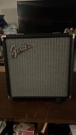 Fender Rumble 15 v3 bass 120w guitar amplifier - black silver