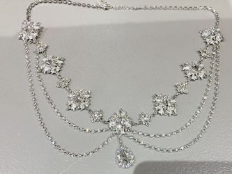 Bridal head jewelry, Veil and 5pc Tiara set