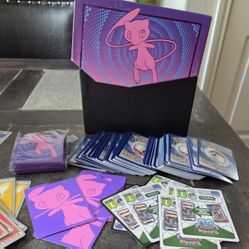 Pokémon card bundle! 
Sword & Shield Fusion strike (130 cards) with box , 2010 world championship( 5 cards ) & 2011 World Championship (120 cards)
All