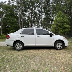 2009 Nissan Versa