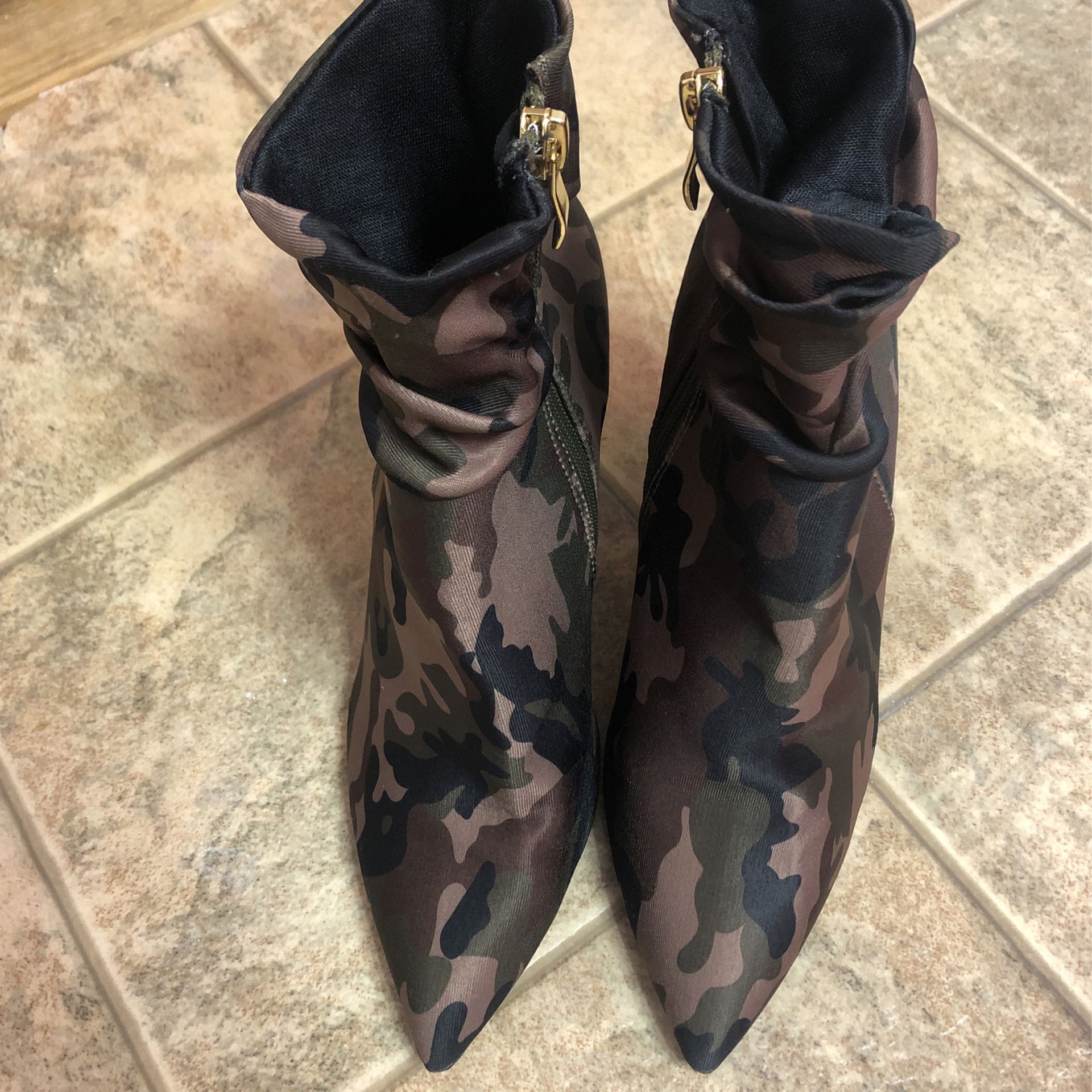 Women’s Camouflage Ankle Boots