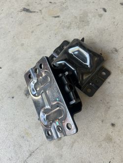 350 Chevy Motor Mounts