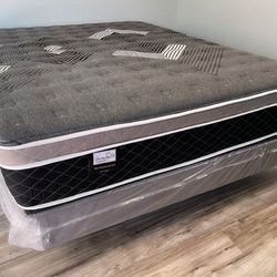 King Oasis Thermal Comfort Europillow Top 12inch Matres!!