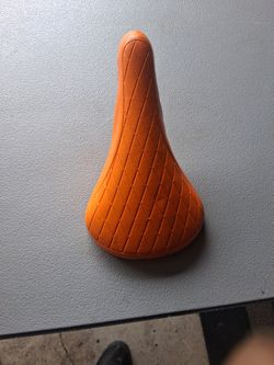 One BMX Seat Orange New $8 One $10 New Recovery Zone Memory Foam Soft Seat Universal 10 Bucks