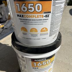 4 Gal. MAXCOMPLETE Polyurethane Adhesive for Engineered Wood, Solid